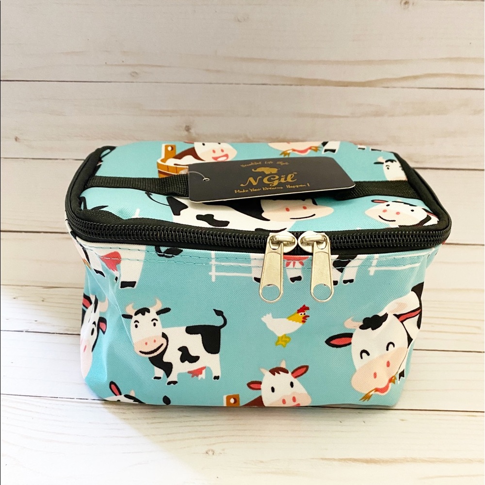 Underly Cute Cows Case